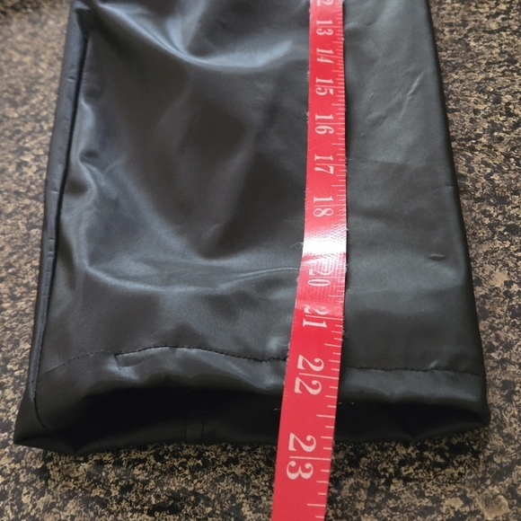 Outbrook Women Large (12/14) Sleek Black Rain Jacket Hidden Buttons with FLAW - Picture 13 of 14